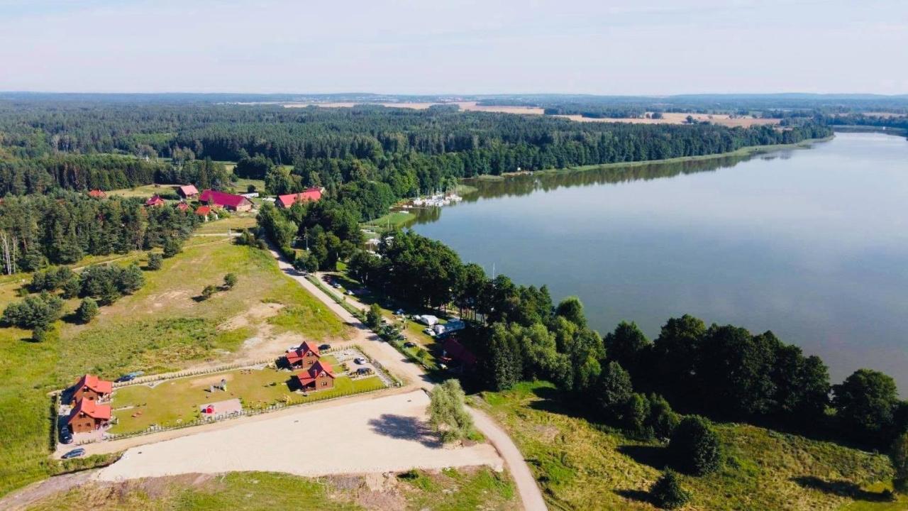 Osada Skorupki - Caloroczne Domki Na Mazurach Exterior photo